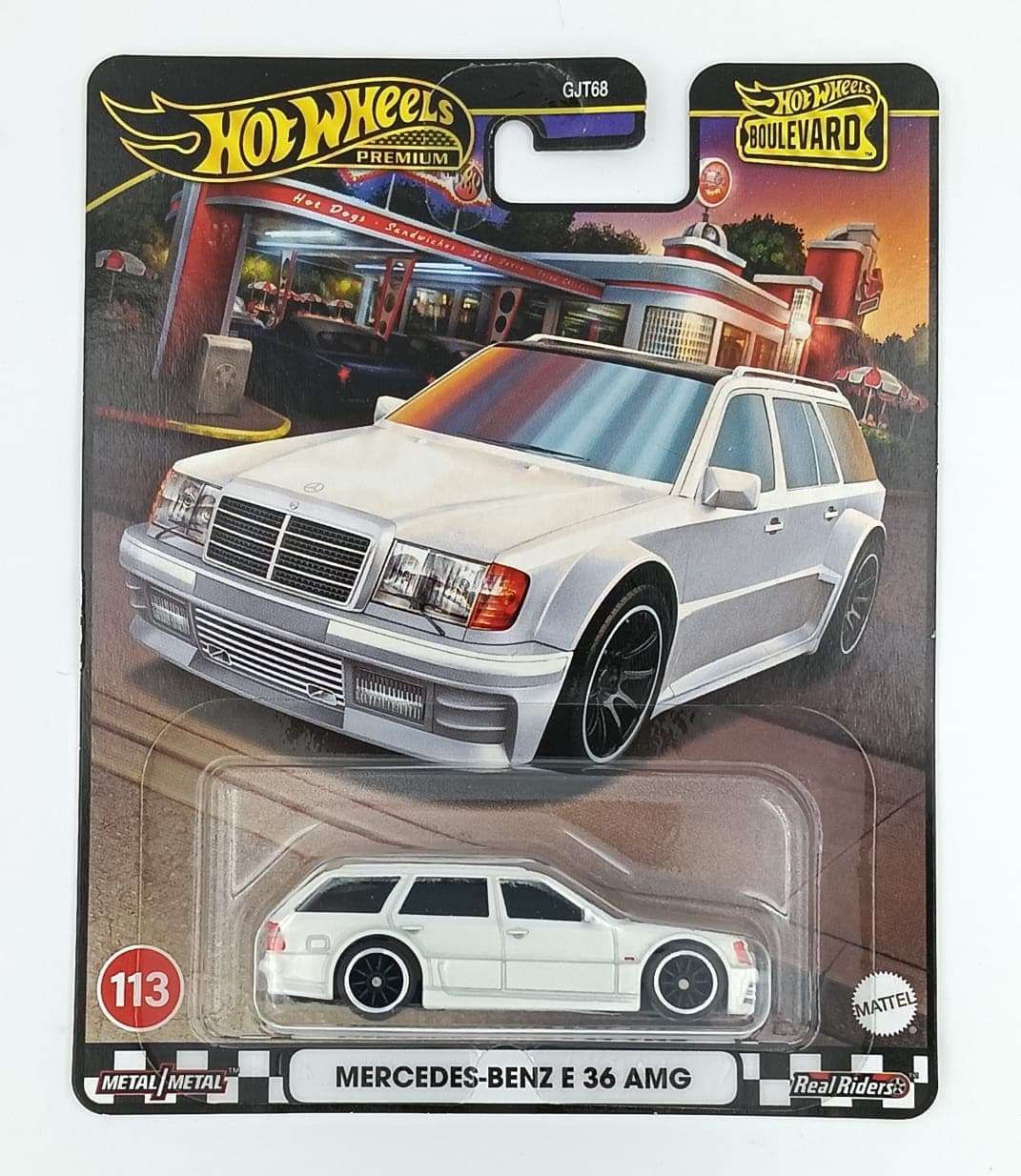 HOT WHEELS PREMIUM MERCEDES-BENZ E 36 AMG BOULEVARD #113 1:64 - Image 1