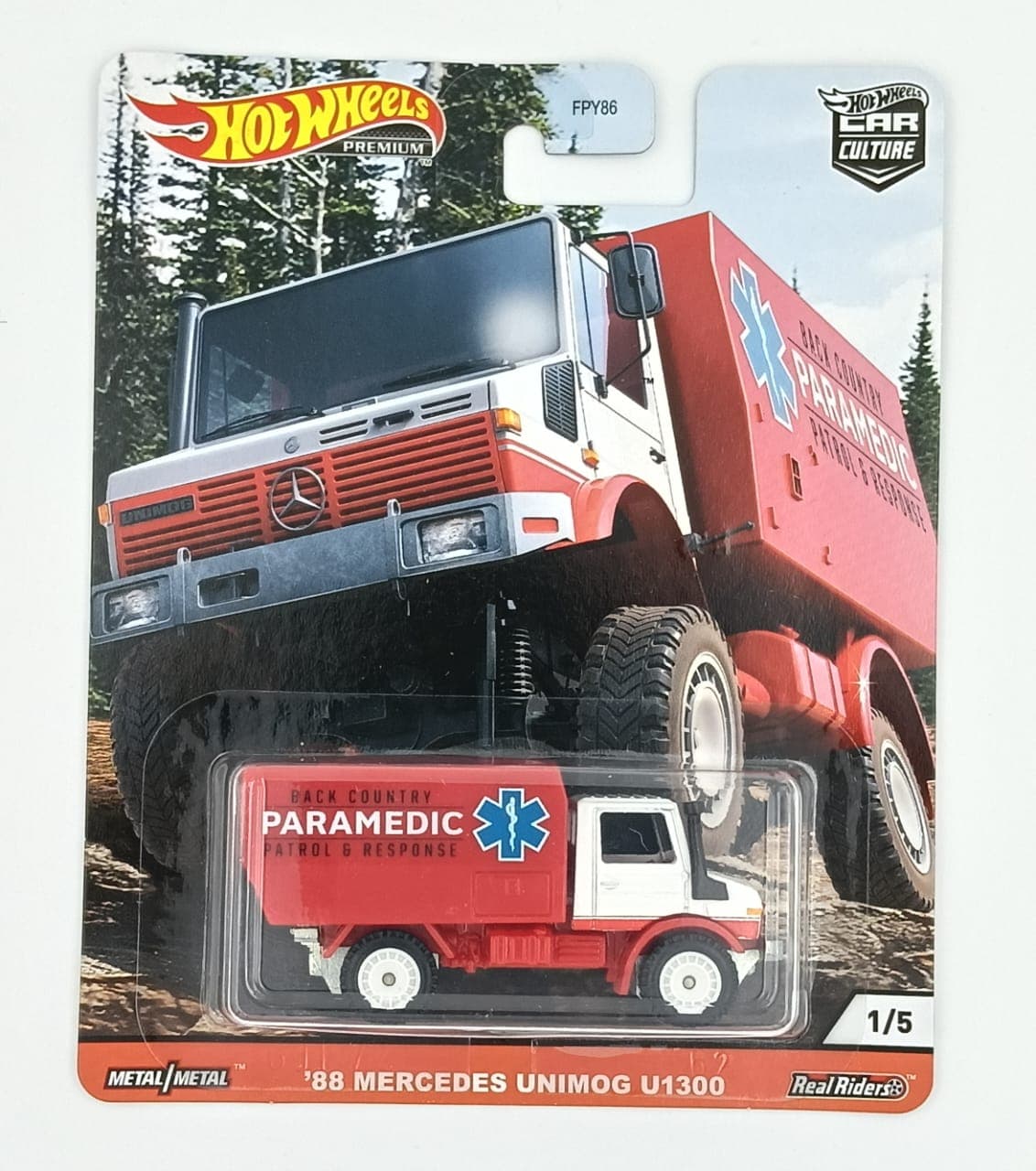 Hot Wheels Premium '88 MERCEDES UNIMOG U1300 WILD TERRAIN 1:64 Scale - Image 1