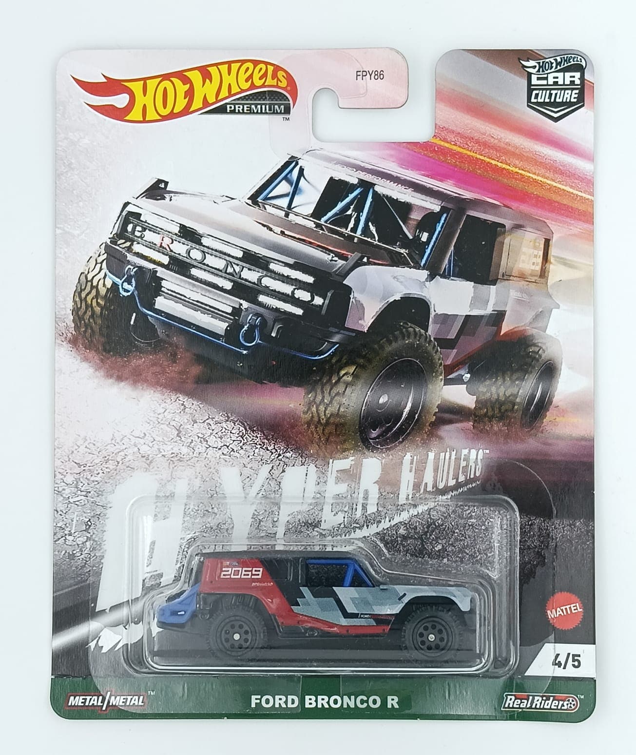 Hot Wheels Premium 1:64 FORD BRONCO R HYPER HAULER - Image 1