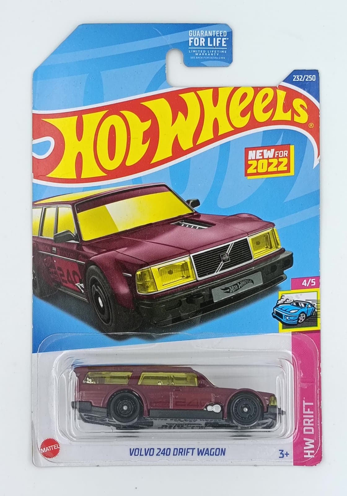 HOT WHEELS MAIN LINE IMPORTED CARD VOLVO 240 DRIFT WAGON - Image 1
