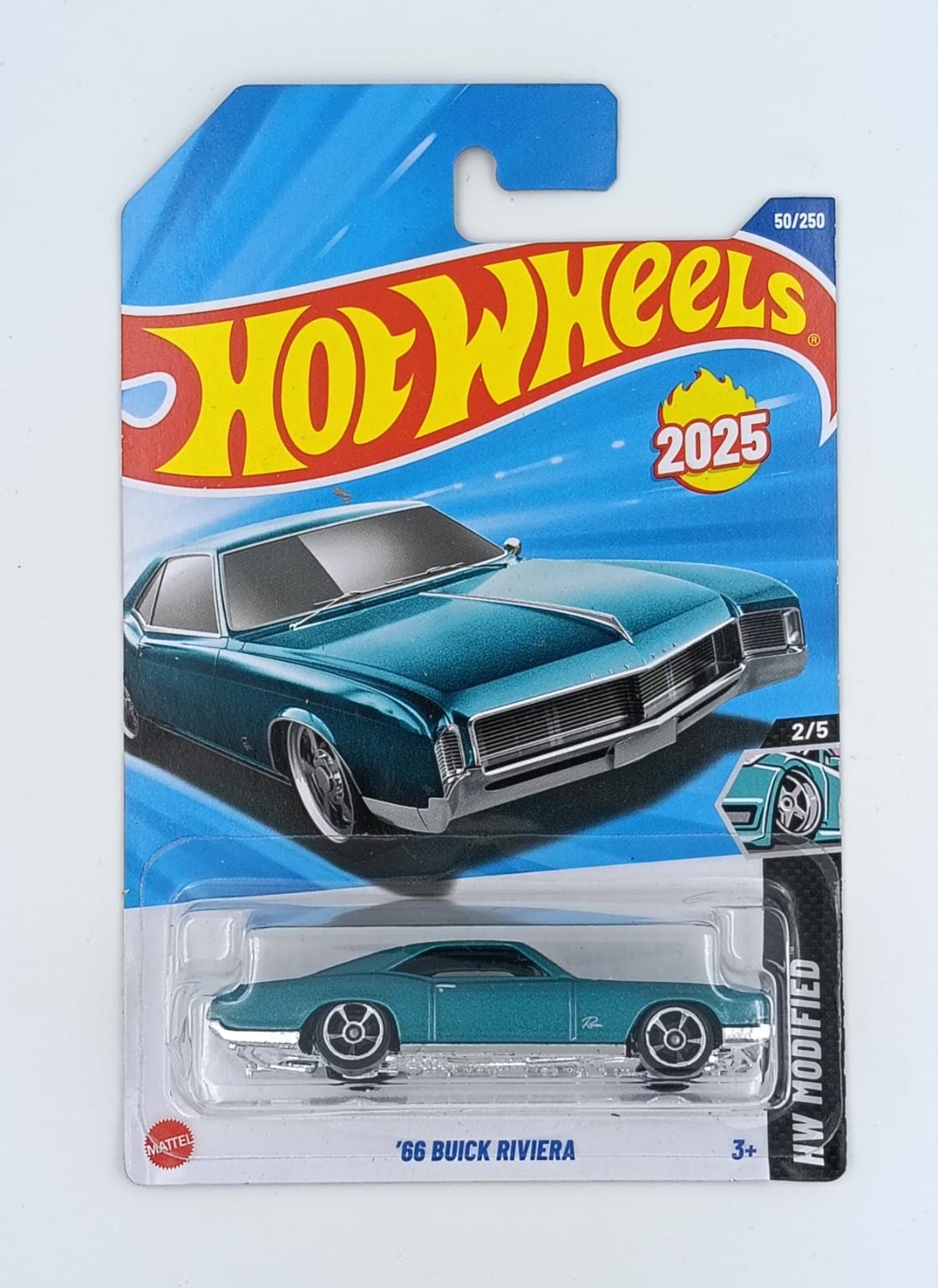 HOT WHEELS MAIN LINE IMPORTED CARD '66 BUICK RIVIERA - Image 1