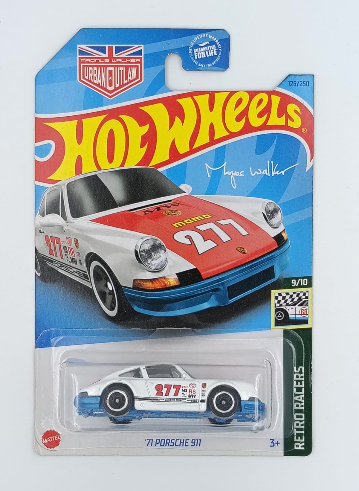 HOT WHEELS MAIN LINE IMPORTED CARD '71 PORSCHE 911 - Image 1