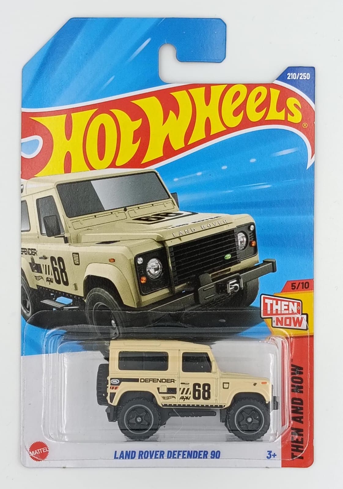 HOT WHEELS MAIN LINE LAND ROVER DEFENDER 90 - Image 1