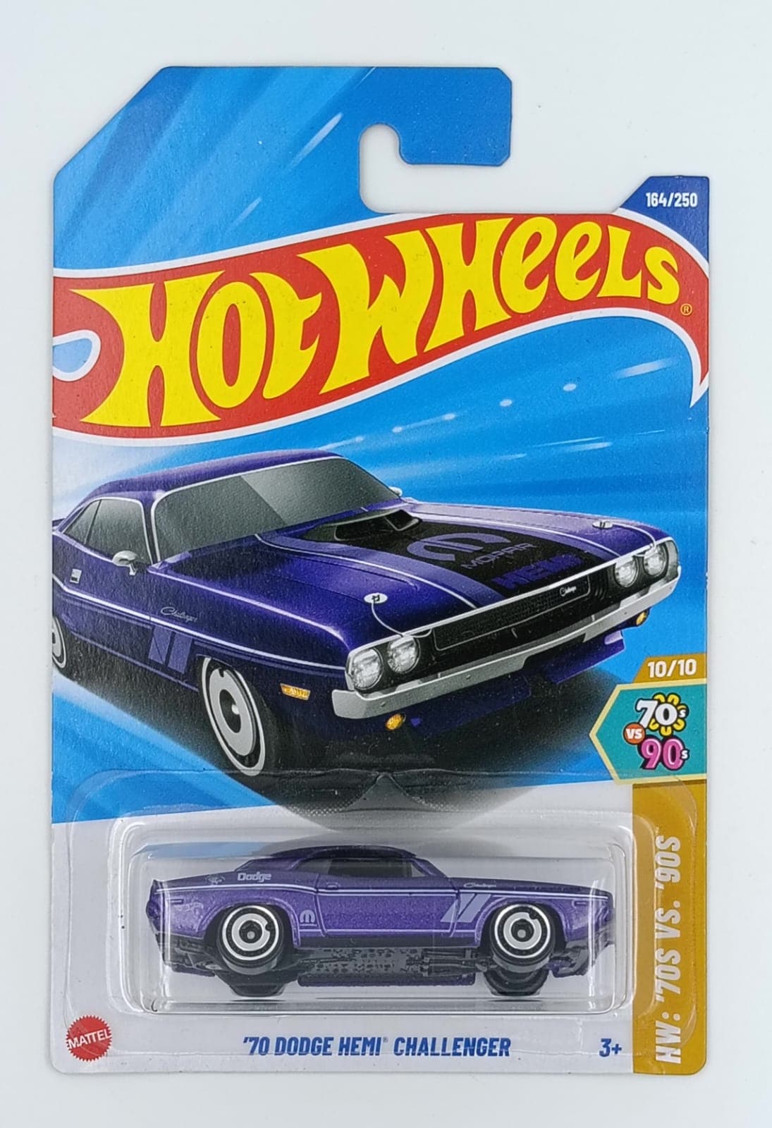 HOT WHEELS MAIN LINE '70 DODGE HEMI CHALLENGER - Image 1