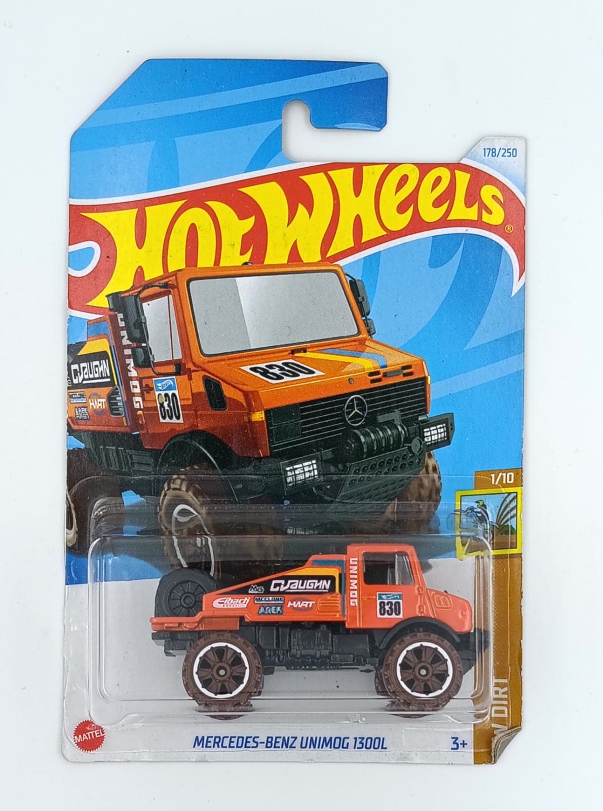 HOT WHEELS MAIN LINE MERCEDES-BENZ UNIMOG 1300L - Image 1
