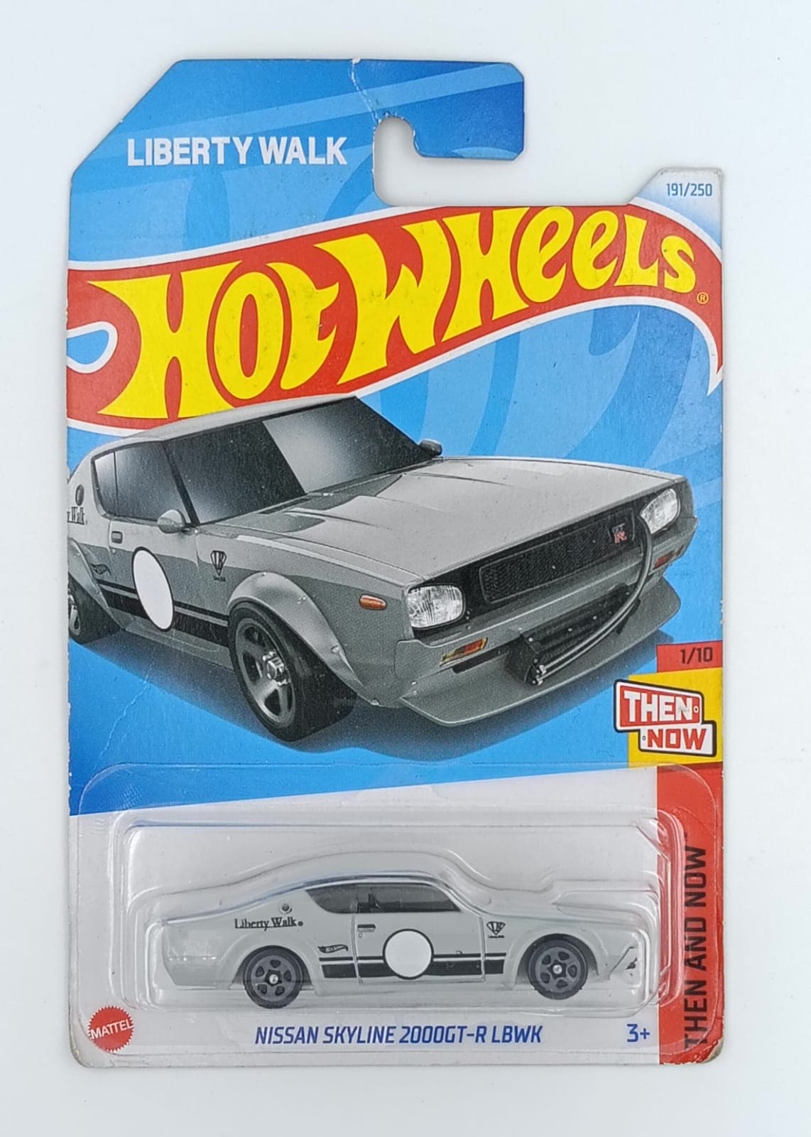 HOT WHEELS MAIN LINE NISSAN SKYLINE 2000GT-R LBWK - Image 1