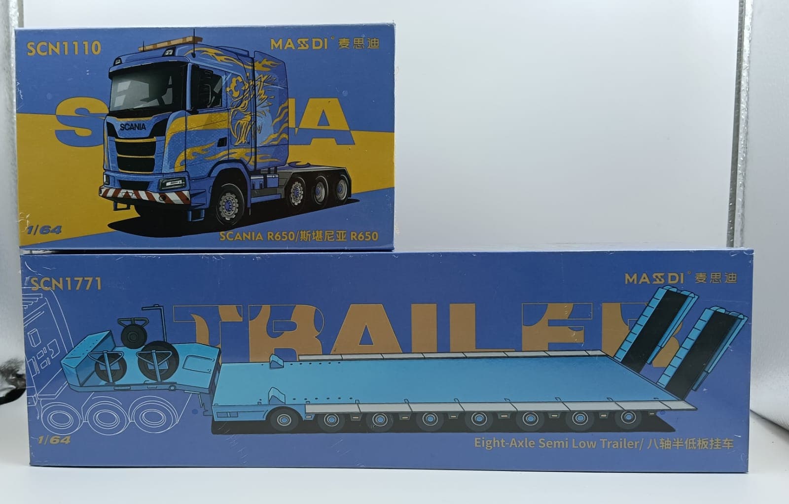 MASSDI SCANIA R650 - Eight Axle Semi Low Trailer 1:64 - Image 1