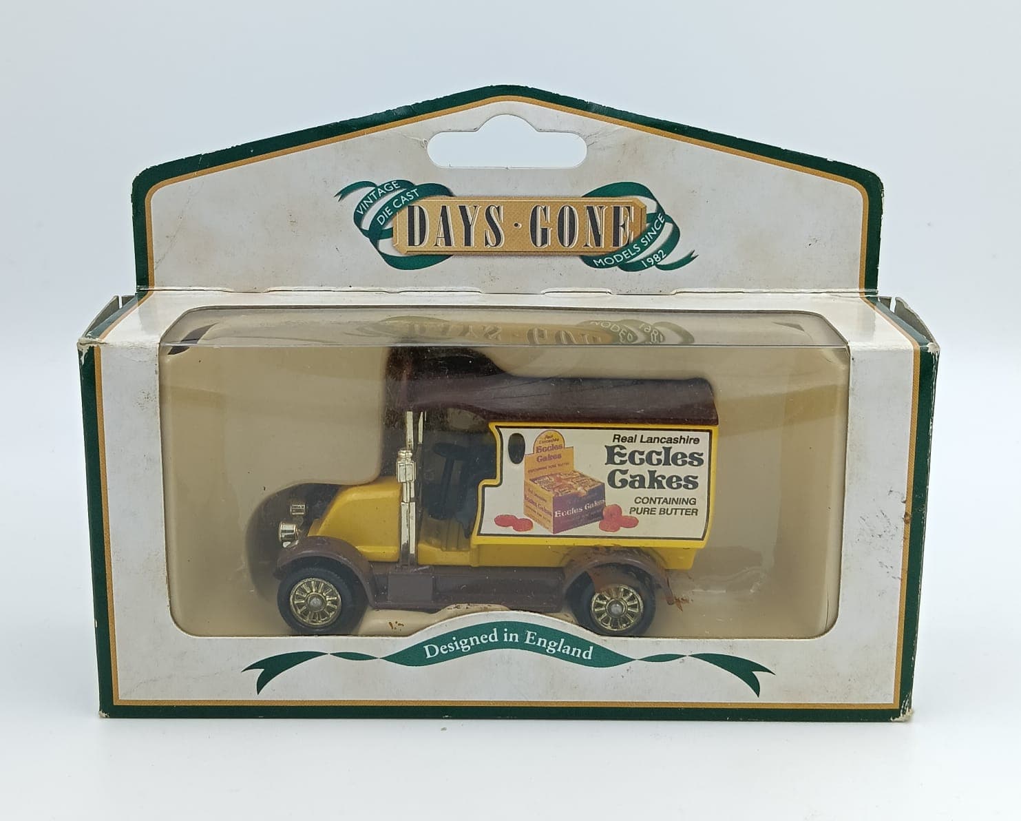 LEDO VINTAGE RENAULT VAN - Image 1