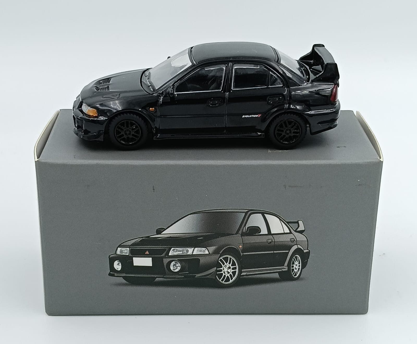 ALLOY MODEL CAR MITSUBISHI - Image 1