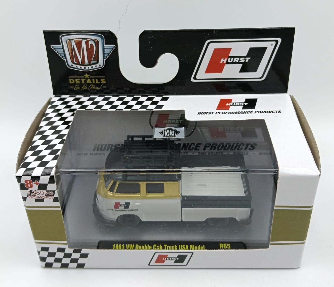 M2 MACHINES ACRYLIC BOX 1961 VW Double Cab Truck USA Model 7,250 pcs WORLDWIDE - Image 1