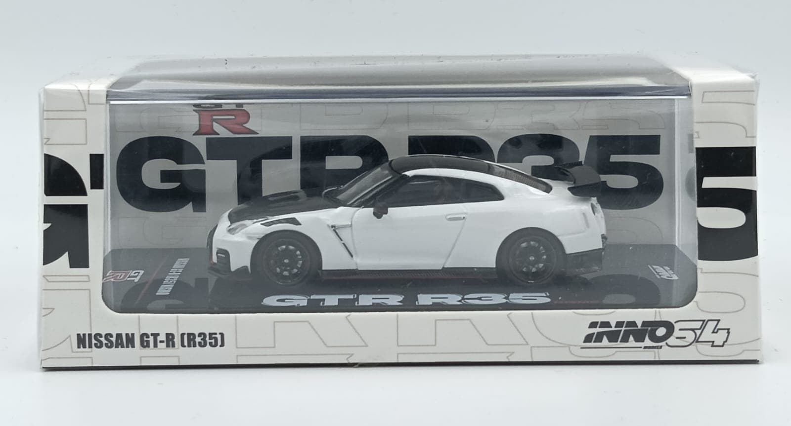 INNO64 NISSAN GT-R (R35) NISMO - Image 1