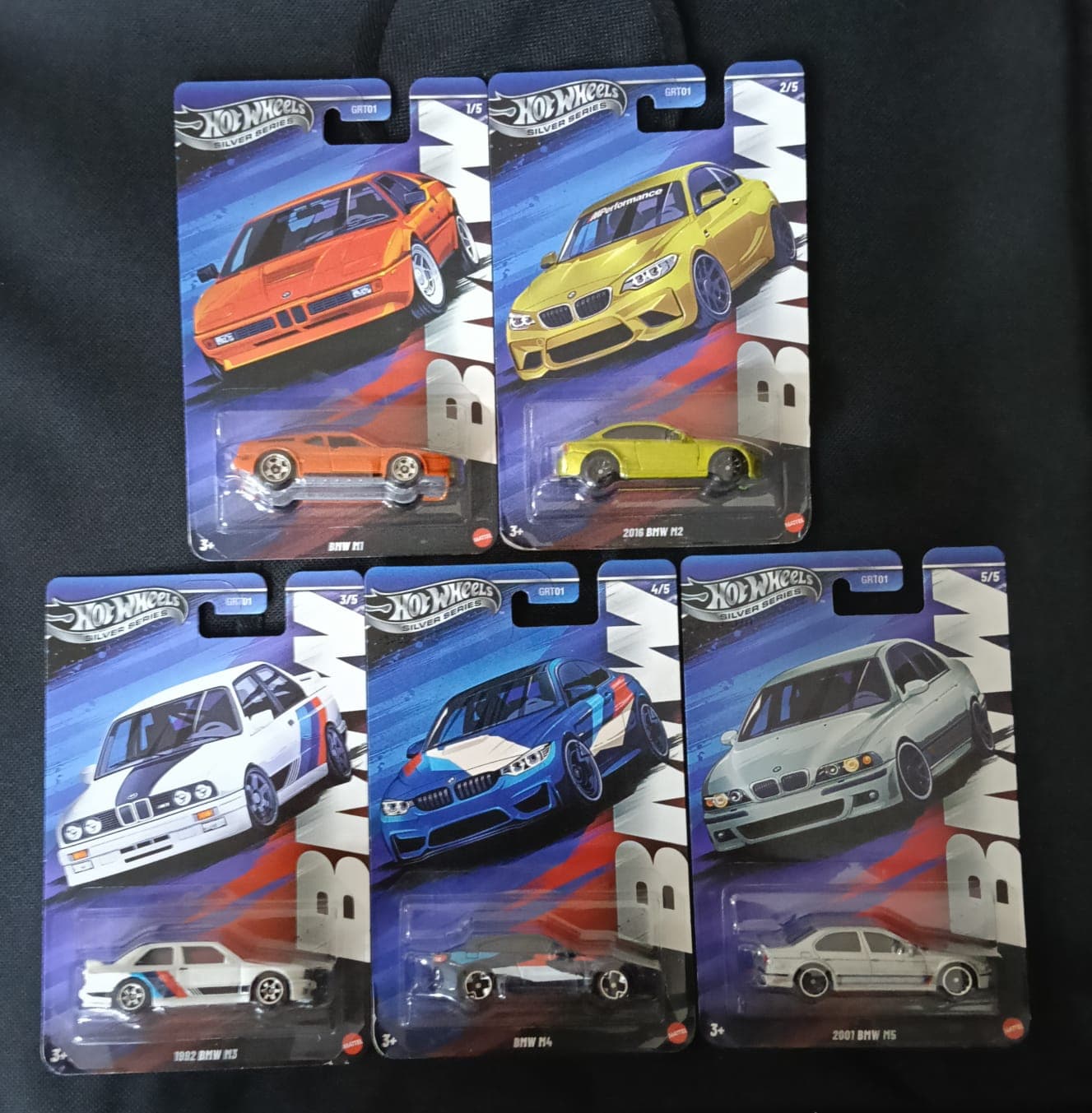 HOT WHEELS PREMIUM 1:64 BMW IMPORTED SET - Image 1